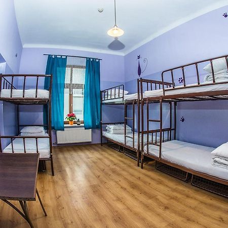 Pink Panther'S Hostel كراكوفيا المظهر الخارجي الصورة