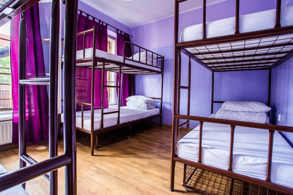 Pink Panther'S Hostel كراكوفيا الغرفة الصورة
